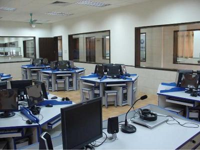 站上時(shí)代風(fēng)口 電子商務(wù)驅(qū)動(dòng)下的通訊產(chǎn)品研發(fā)與銷(xiāo)售新范式